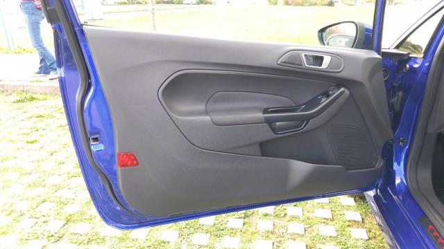Ford Fiesta image 6