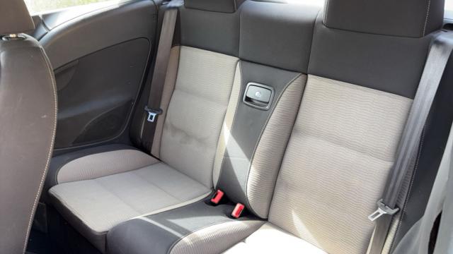 Volkswagen Eos image 6