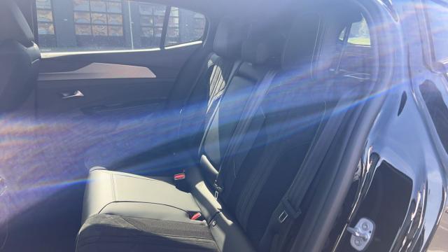 Peugeot 408 image 5