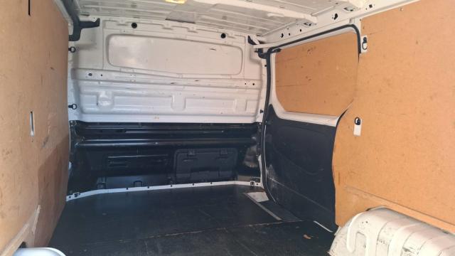 Renault Trafic image 2