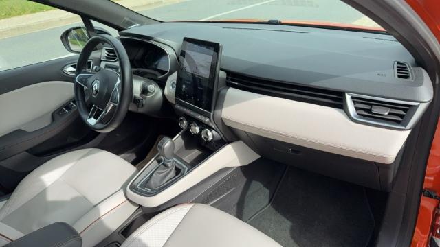 Renault Clio image 6