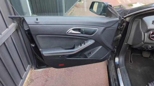 Mercedes Benz Cla Shooting Brake image 2