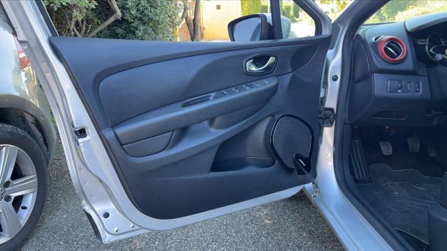 Renault Clio image 6