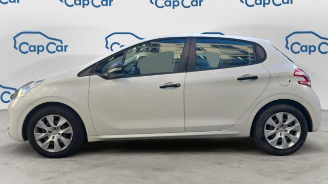 Peugeot 208 image 9