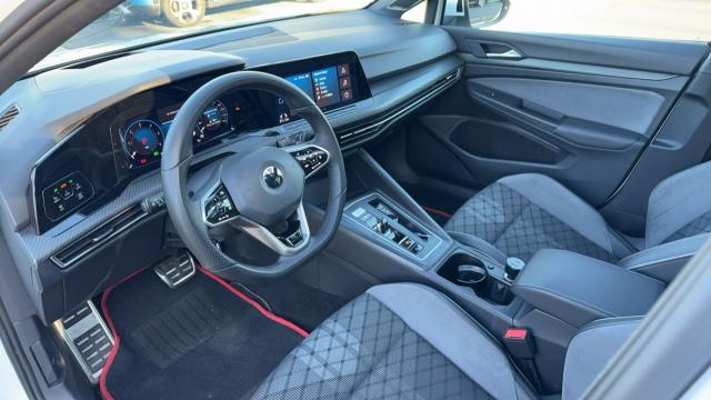Volkswagen Golf image 4