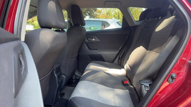 Toyota Auris image 5