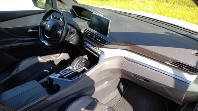 Peugeot 5008 image 9