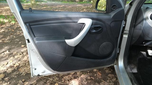 Dacia Sandero image 2