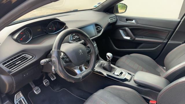 Peugeot 308 image 9