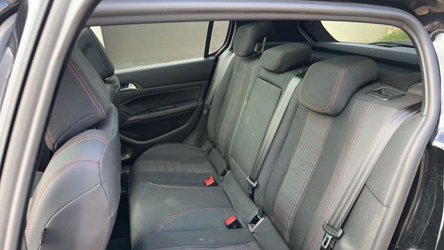 Peugeot 308 image 7
