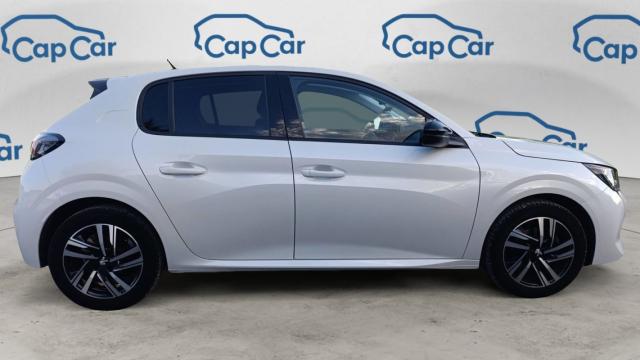 Peugeot 208 image 7