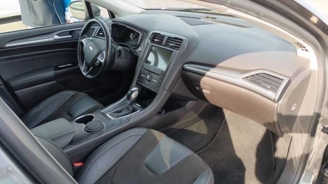 Ford Mondeo image 8