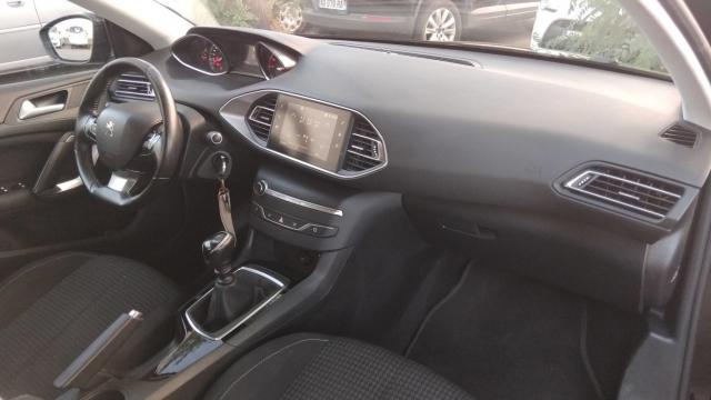 Peugeot 308 image 5