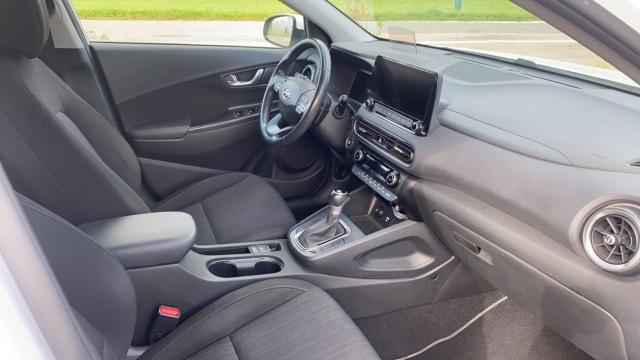 Hyundai Kona image 2
