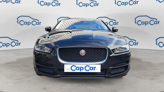 Jaguar Xe image 6