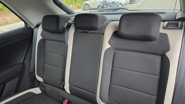 Volkswagen T-Roc image 1
