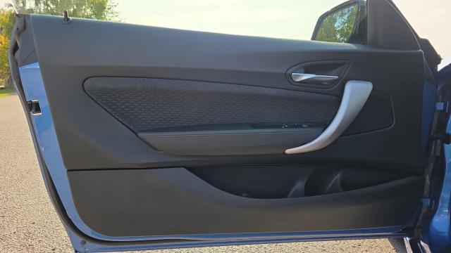 Bmw Serie 2 image 9