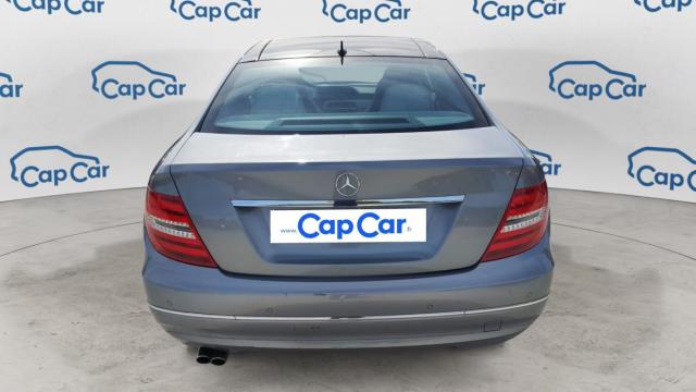 Mercedes Benz Classe C Coupe image 9