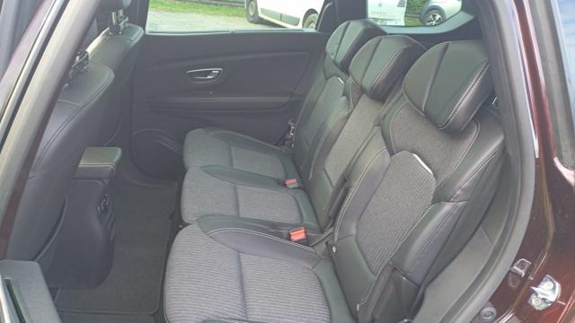 Renault Grand Scénic image 8