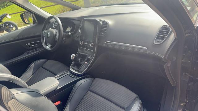 Renault Scénic image 9