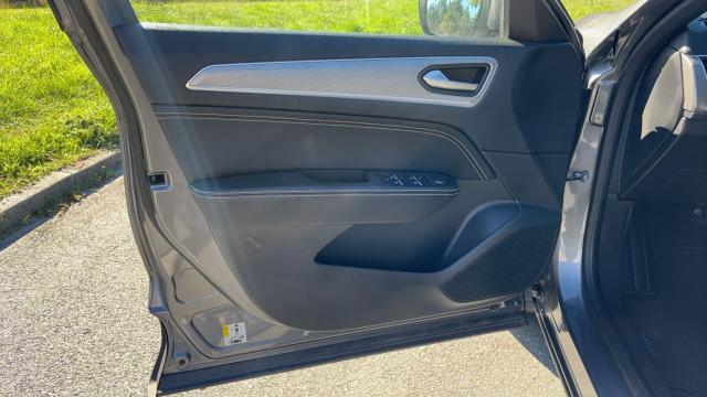 Renault Arkana image 6