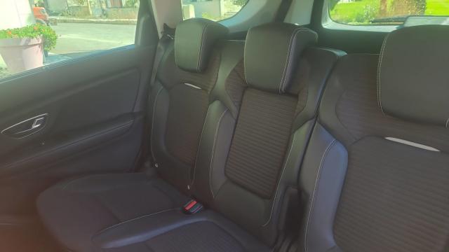 Renault Grand Scénic image 4