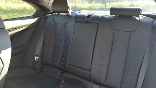 Bmw Serie 2 image 1
