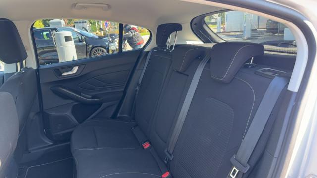 Ford Focus image 4