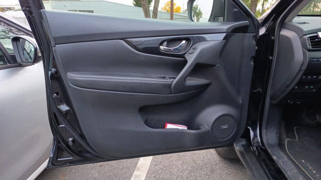 Nissan X-Trail image 5