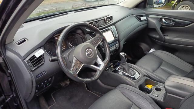 Nissan X-Trail image 8
