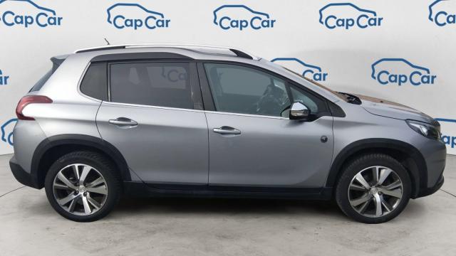 Peugeot 2008 image 8