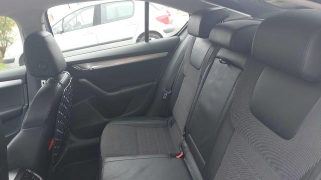Skoda Octavia image 9