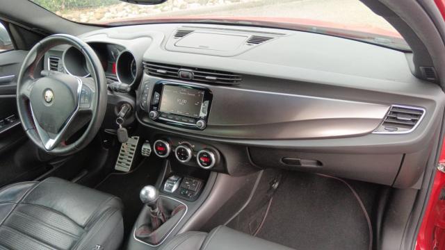 Alfa Romeo Giulietta image 3