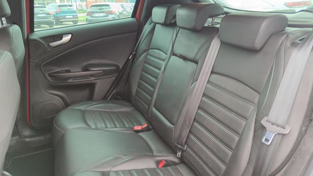 Alfa Romeo Giulietta image 7