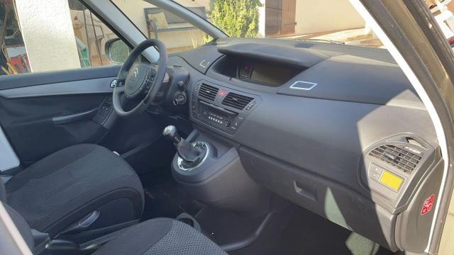 Citroen C4 Picasso image 6