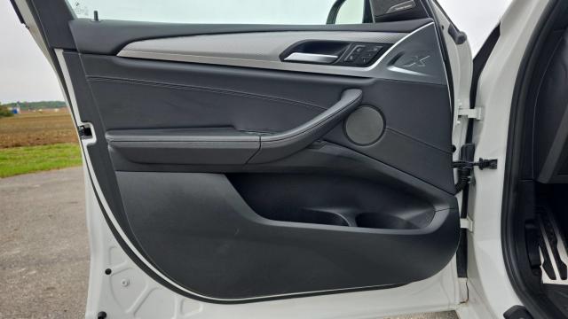 Bmw X3 image 2