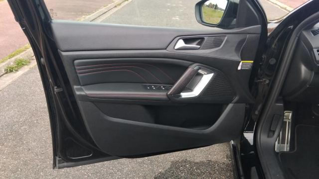 Peugeot 308 image 7