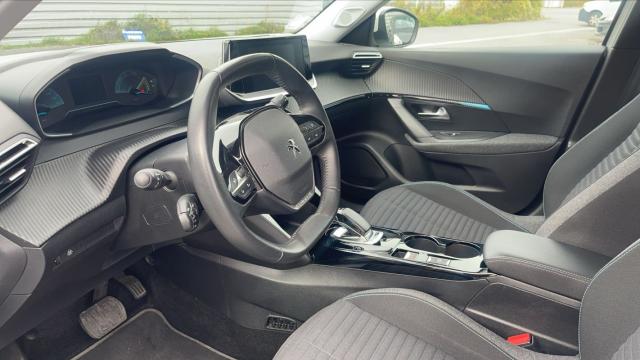 Peugeot 2008 image 9