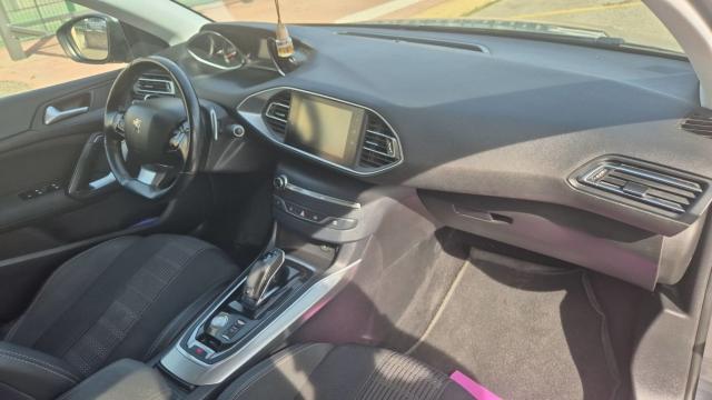 Peugeot 308 Sw image 3