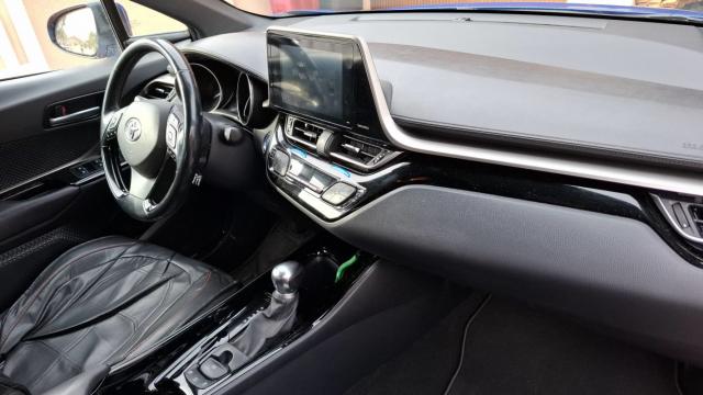 Toyota C-Hr image 3
