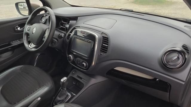 Renault Captur image 7