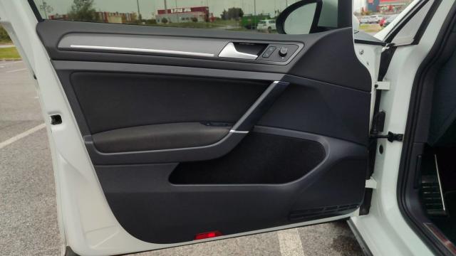 Volkswagen Golf image 3