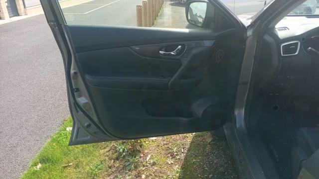 Nissan X-Trail image 1
