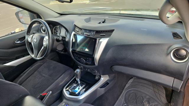 Nissan Navara image 1