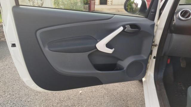 Ford Ka image 6