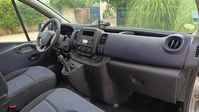 Opel Vivaro image 1