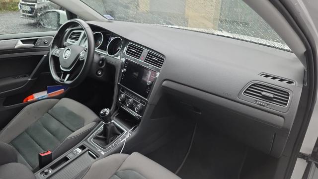Volkswagen Golf image 5