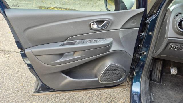 Renault Captur image 5