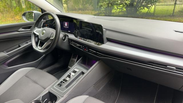 Volkswagen Golf image 6