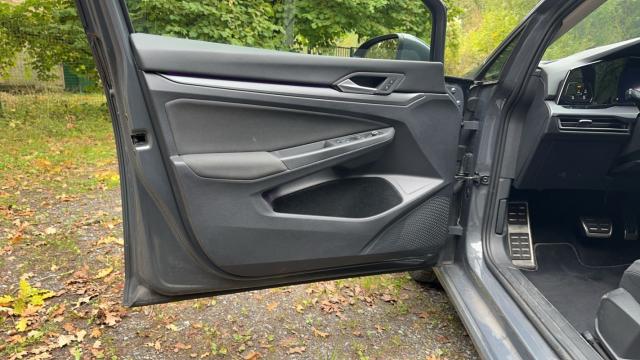 Volkswagen Golf image 4